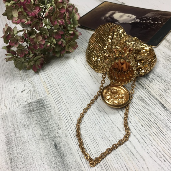 Vintage Gold Mesh Gate Top Purse Whiting & Davis - Picture 3 of 8